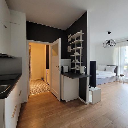 16 Apartamenty Ptak Szpital Matki Polki Szpital Kopernika Mandoria Orientarium Atlas Arena Plac Zabaw - Zamojska 20A M16 Parking Łódź Exteriör bild