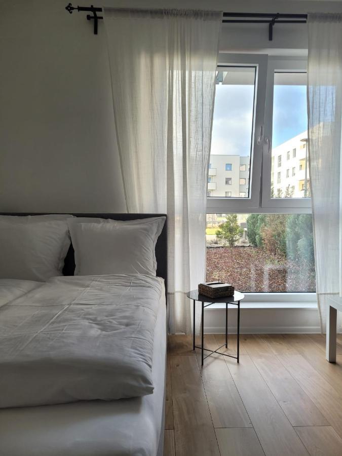 16 Apartamenty Ptak Szpital Matki Polki Szpital Kopernika Mandoria Orientarium Atlas Arena Plac Zabaw - Zamojska 20A M16 Parking Łódź Exteriör bild