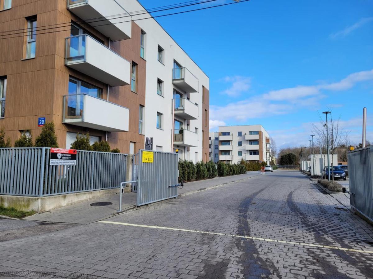 16 Apartamenty Ptak Szpital Matki Polki Szpital Kopernika Mandoria Orientarium Atlas Arena Plac Zabaw - Zamojska 20A M16 Parking Łódź Exteriör bild